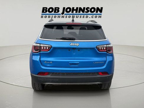 Used 2023 Jeep Compass Limited image 4