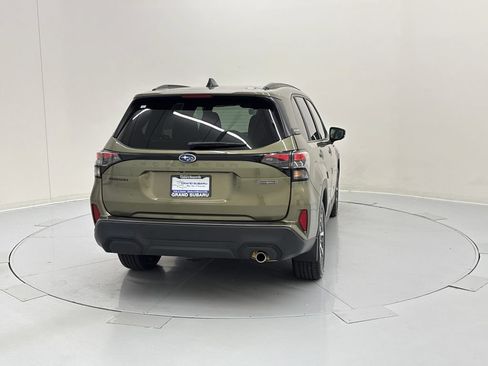 Used 2026 Subaru Forester Touring AWD/4WD image 5