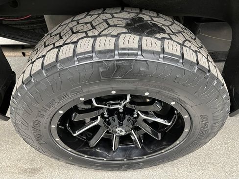 Used 2021 GMC Sierra 1500 AT4 AWD/4WD image 15
