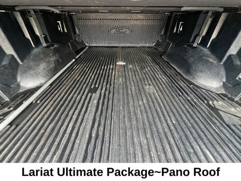 Used 2017 Ford F250 Lariat w/ Lariat Ultimate Package AWD/4WD image 22
