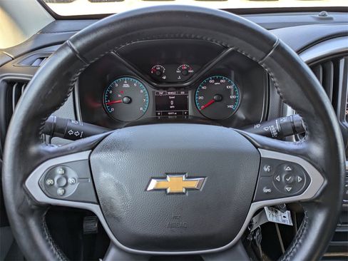 Used 2021 Chevrolet Colorado LT w/ LT Convenience Package image 27