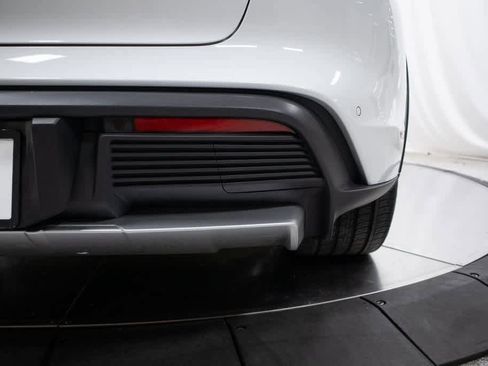 Certified 2025 Porsche Taycan 4S image 36