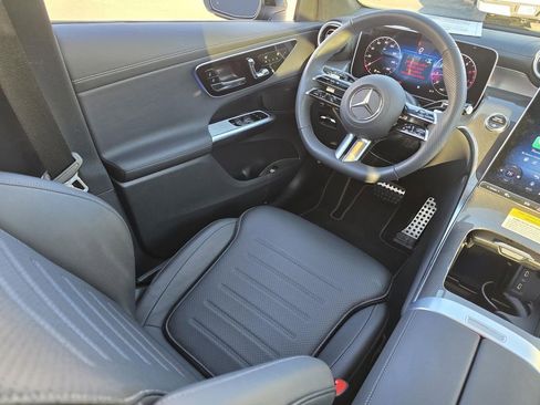 Used 2026 Mercedes-Benz GLC 300 GLC  300 image 28