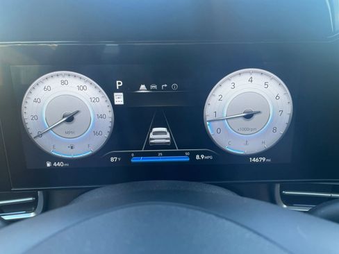 Used 2025 Hyundai Elantra SEL image 42