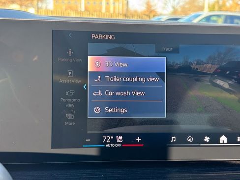 New 2026 BMW X5 xDrive50e image 25