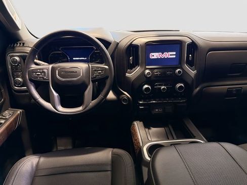 Used 2023 GMC Sierra 3500 Denali w/ Denali Ultimate Package image 21