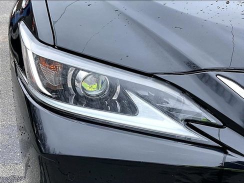 Used 2019 Lexus ES 350 w/ Premium Package image 26