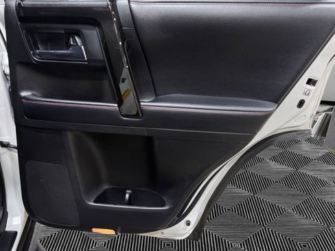 Used 2019 Toyota 4Runner TRD Off-Road Premium image 14