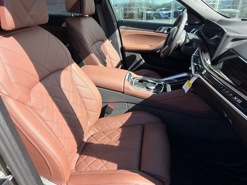 New 2026 BMW X6 xDrive40i AWD/4WD image 13