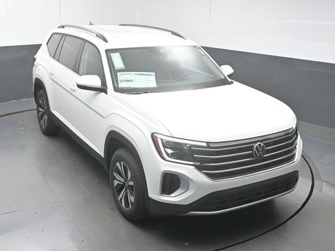 New 2026 Volkswagen Atlas SE FWD image 41