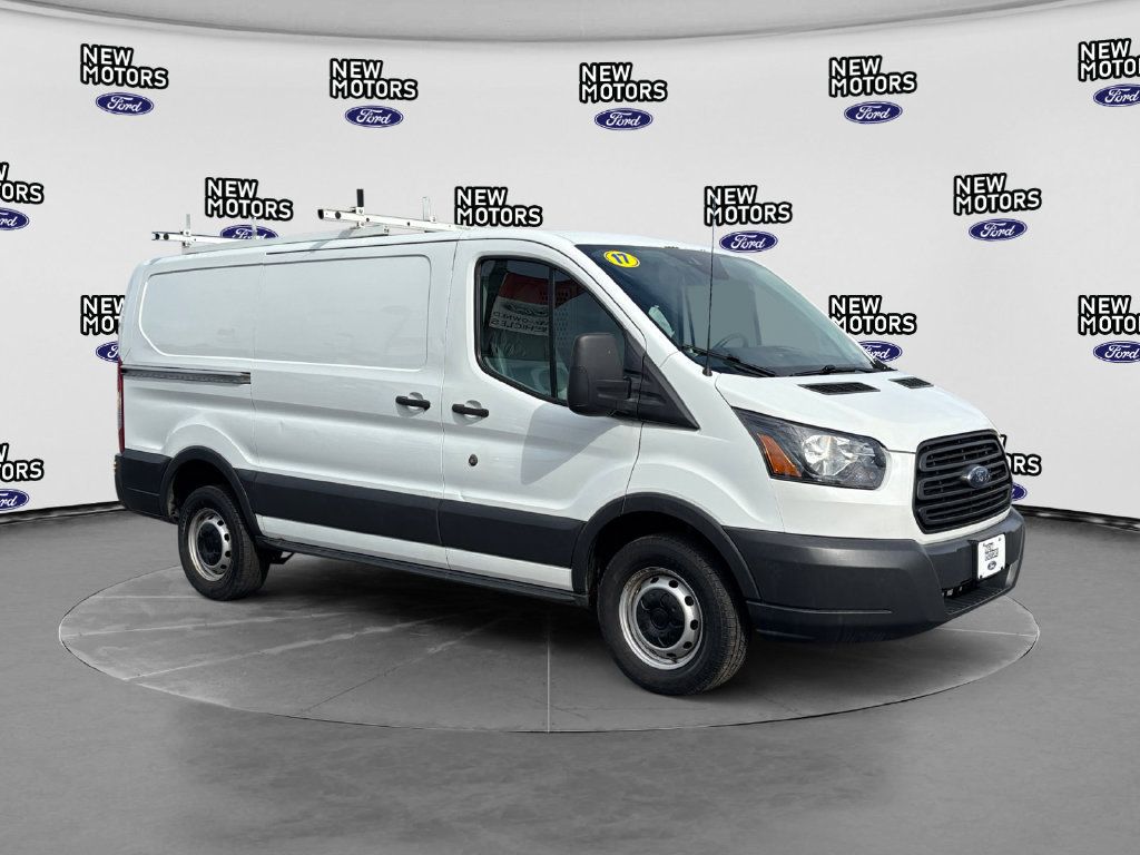 Used 2017 Ford Transit 250 130 Low Roof RWD image 8