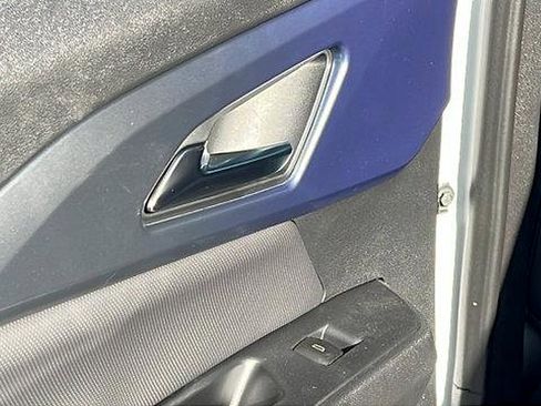 New 2026 Chevrolet Equinox EV LT w/ Convenience Package II image 12