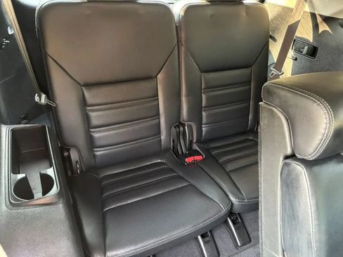 Used 2019 Kia Sorento EX w/ EX Touring Package AWD/4WD image 21