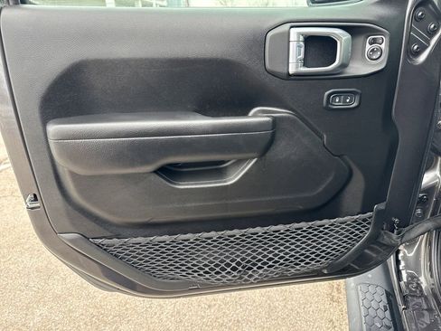 Certified 2022 Jeep Wrangler Sport S image 12