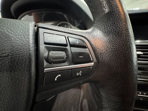 Used 2011 BMW 535i xDrive Sedan image 14