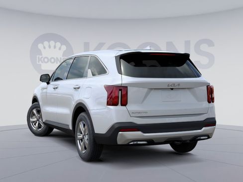New 2026 Kia Sorento LX image 5