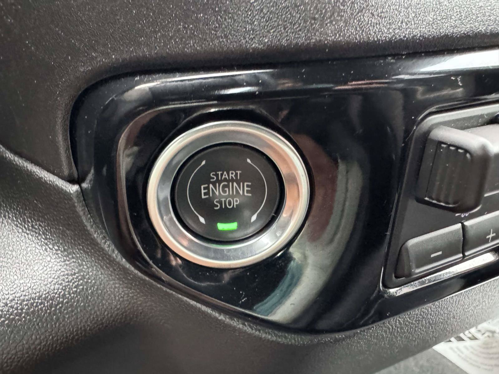 Used 2026 Chevrolet Silverado 1500 LT AWD/4WD image 33