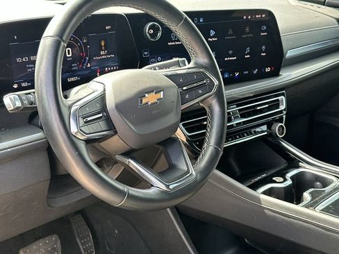 Used 2024 Chevrolet Traverse LT AWD/4WD image 10