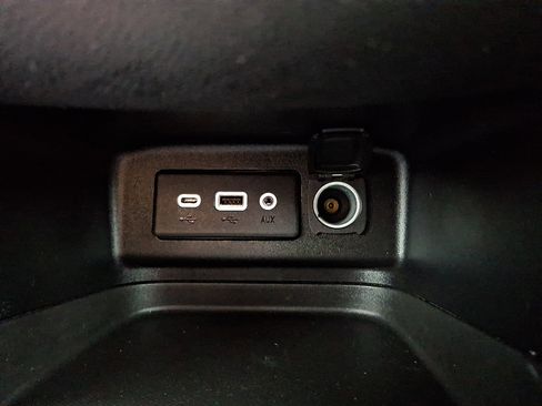 Used 2019 Chevrolet Equinox LT image 26