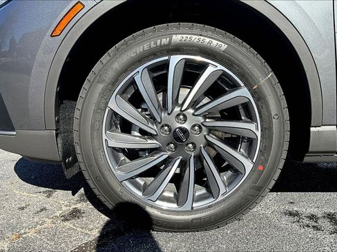 New 2026 Lincoln Corsair Reserve image 12