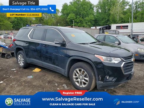 Used 2021 Chevrolet Traverse LT FWD image 5