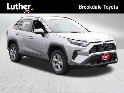 Certified 2025 Toyota RAV4 XLE AWD/4WD image 1