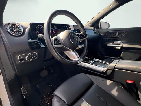 Used 2024 Mercedes-Benz GLA 250 image 18