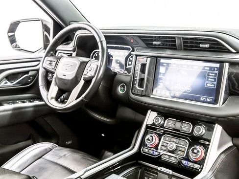Used 2021 GMC Yukon Denali w/ LPO, Illumination Package RWD image 20