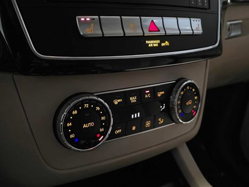 Used 2018 Mercedes-Benz GLE 350 4MATIC image 31