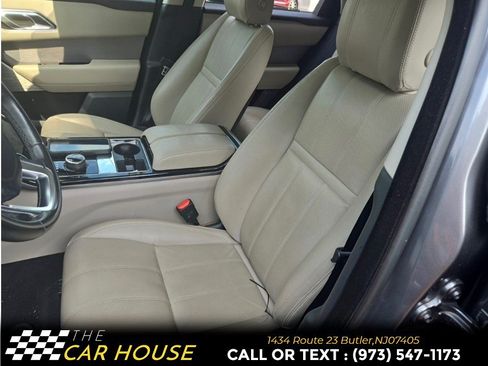 Used 2019 Land Rover Range Rover Velar R-Dynamic SE AWD/4WD image 7