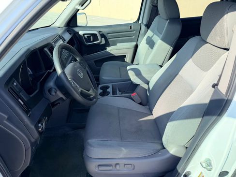 Used 2013 Honda Ridgeline RTS image 10