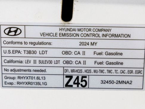 Used 2024 Hyundai Tucson Limited AWD/4WD image 30