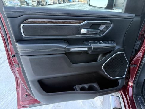 Used 2019 RAM 1500 Laramie image 10