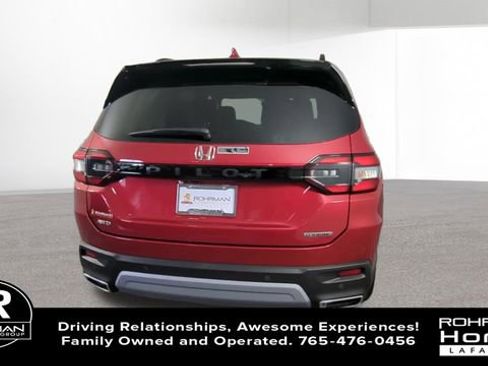 New 2025 Honda Pilot Touring image 8