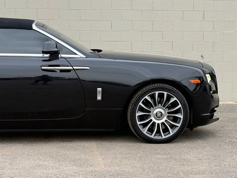 Used 2018 Rolls-Royce Dawn RWD image 14