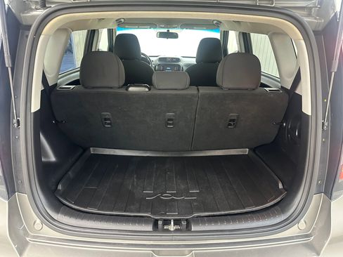 Used 2019 Kia Soul image 10