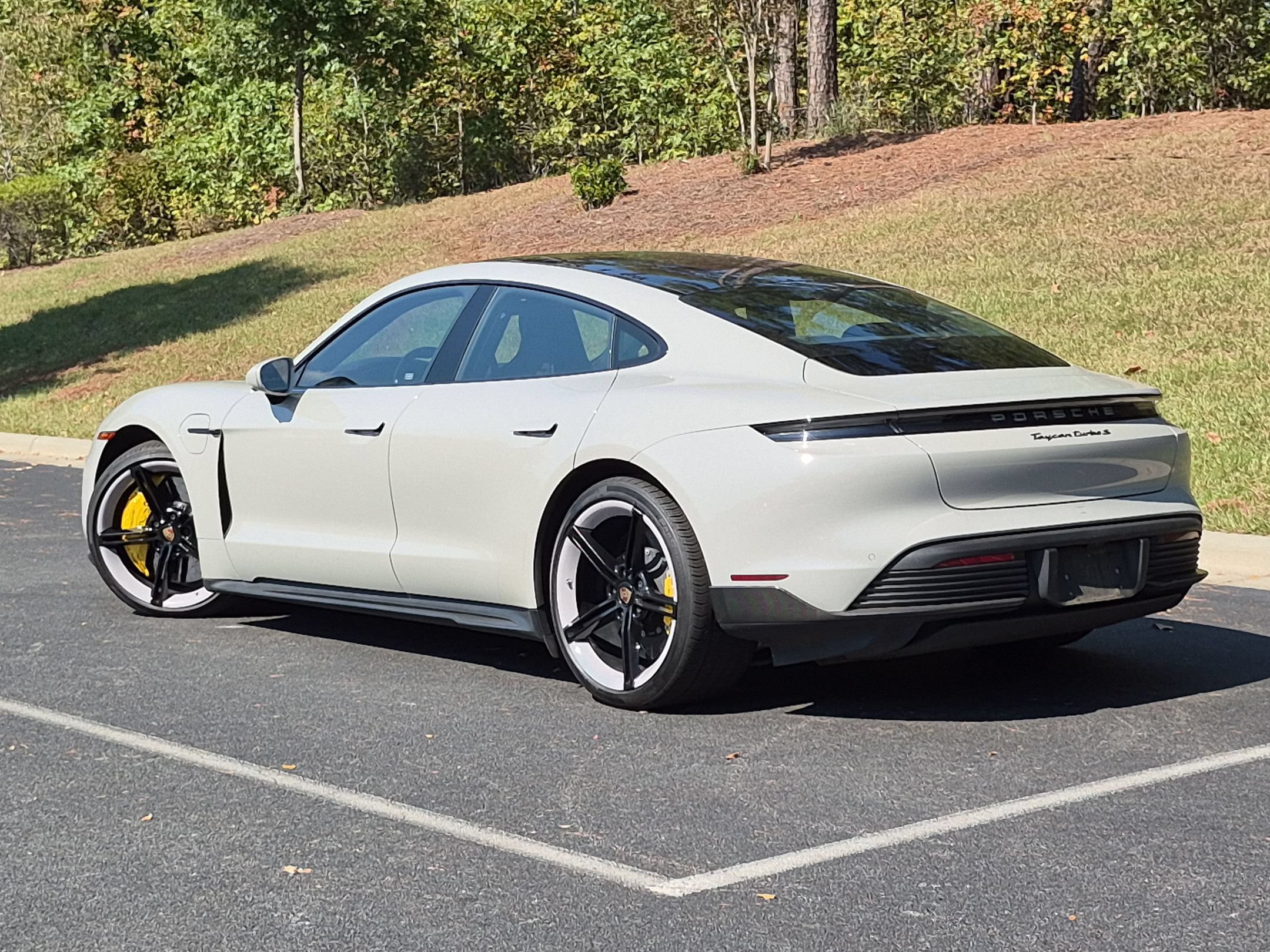 Certified 2021 Porsche Taycan Turbo S AWD/4WD image 3