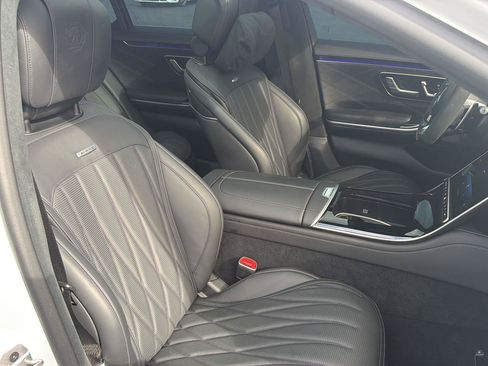 Used 2024 Mercedes-Benz S 63 AMG S image 34