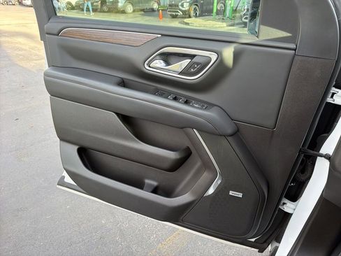 Used 2021 Chevrolet Tahoe High Country image 7