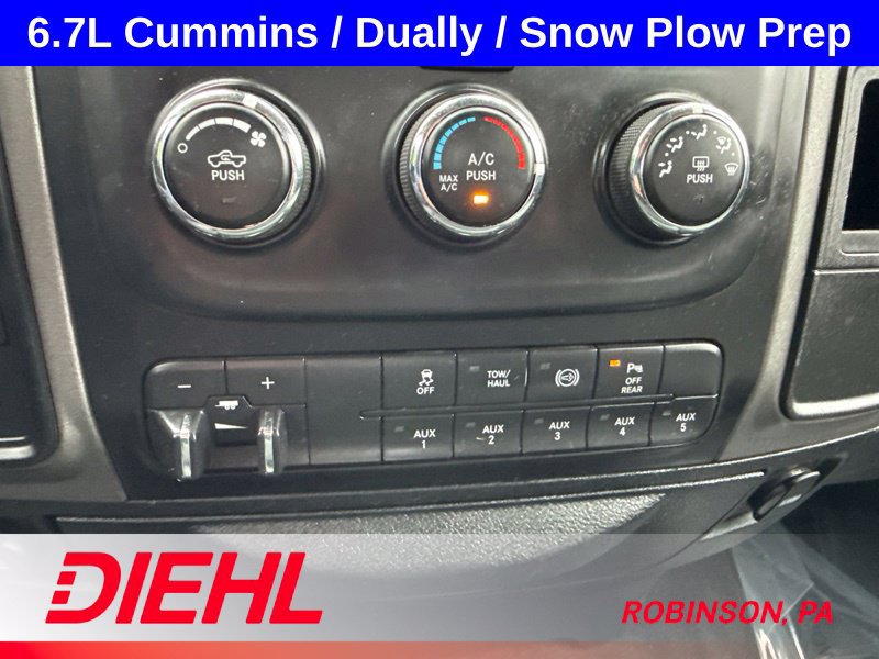 Used 2018 RAM 3500 Tradesman w/ Chrome Appearance Group AWD/4WD image 31