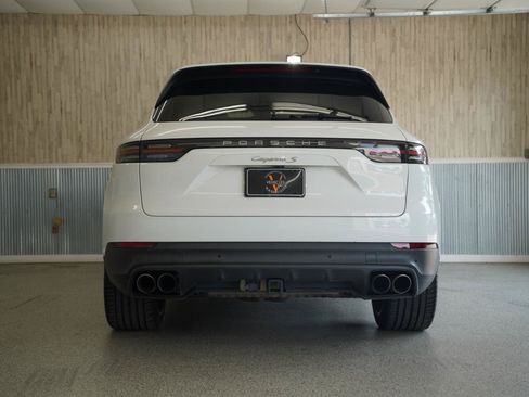 Used 2019 Porsche Cayenne S AWD/4WD image 8