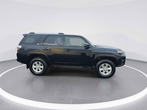 Certified 2019 Toyota 4Runner SR5 Premium image 9