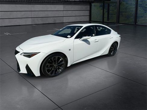 Certified 2023 Lexus IS 350 F Sport image 4