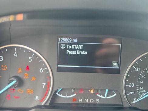 Used 2020 Ford EcoSport SE w/ SE Convenience Package AWD/4WD image 2