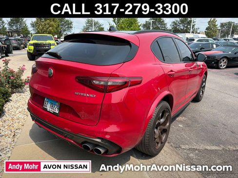 Used 2022 Alfa Romeo Stelvio Quadrifoglio w/ Active Assist Plus Package AWD/4WD image 4