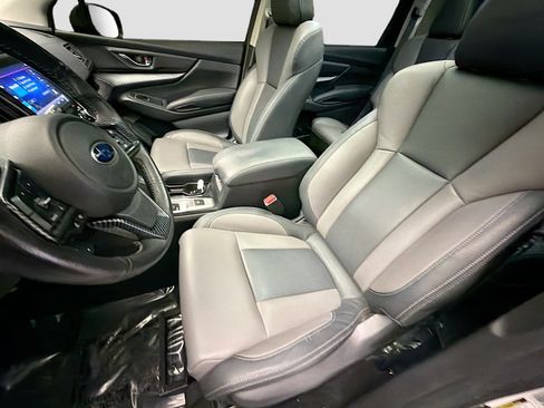 Used 2022 Subaru Ascent Onyx Edition image 11