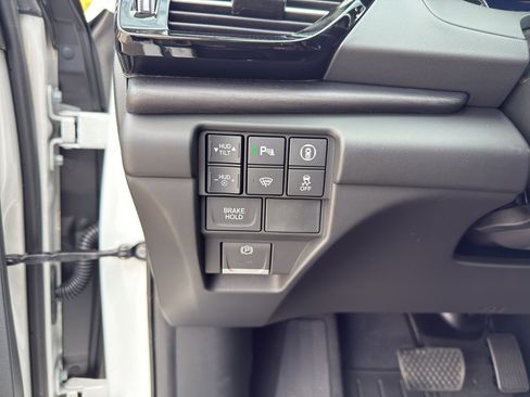 New 2025 Acura RDX SH-AWD w/ Advance Package image 14