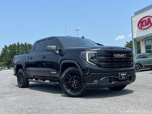 Used 2023 GMC Sierra 1500 Elevation AWD/4WD image 14