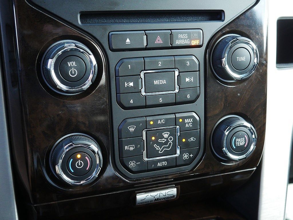 Used 2014 Ford F150 Platinum AWD/4WD image 44