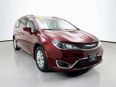 Used 2017 Chrysler Pacifica Touring-L